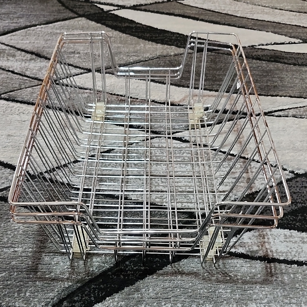 VINTAGE 3-PIECE METAL WIRE ORGANIZERS TRAY STORAGE BASKETS